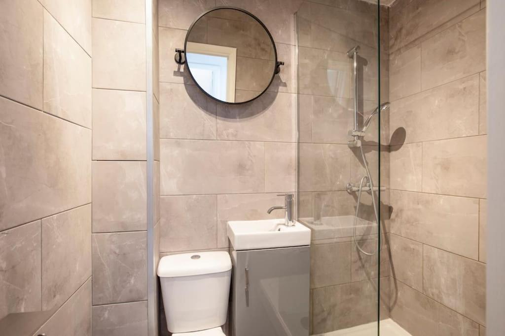 Spacious Serenity In The Heart Of Central London Eksteriør billede